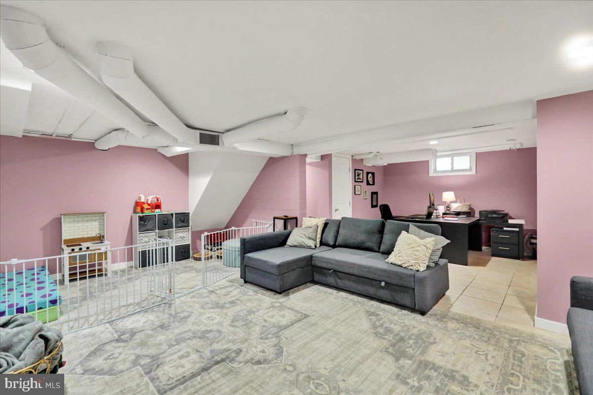 700 State Street Reading, PA 19607 - Photo 27 of 42