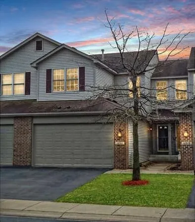 $2,345 | 16911 79th Avenue North, Maple Grove, MN 55311