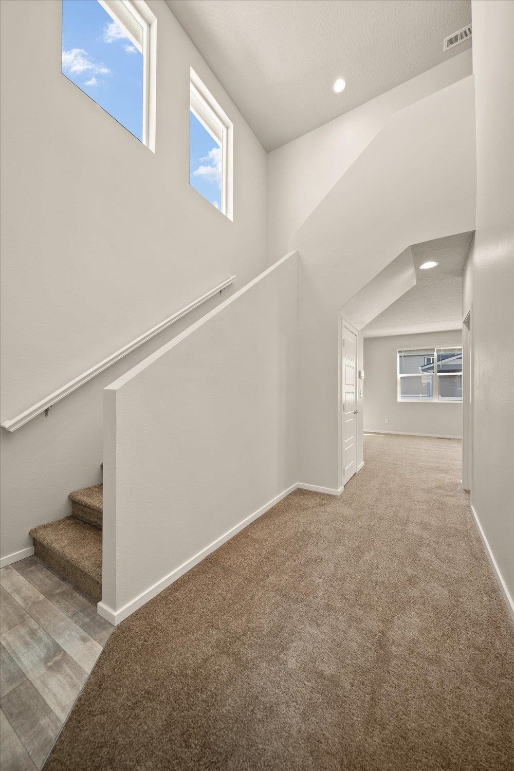 1024 North Viewmont Road Greenacres, WA 99016 - Photo 4 of 40 Gallery Image 4