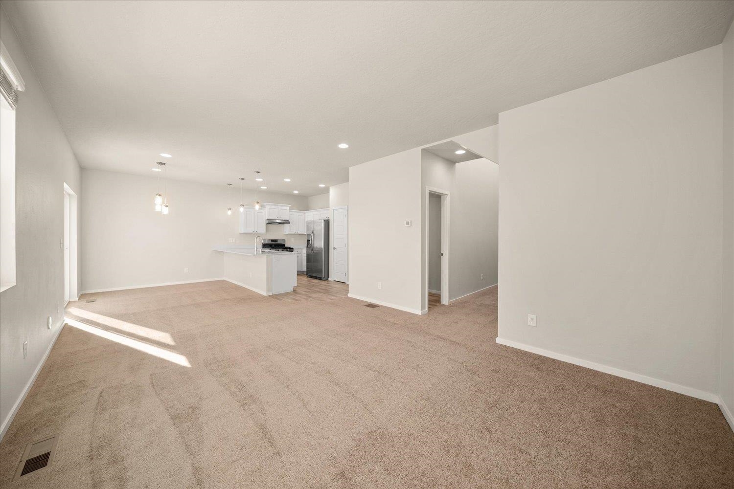 1024 North Viewmont Road Greenacres, WA 99016 - Photo 5 of 40 Gallery Image 5