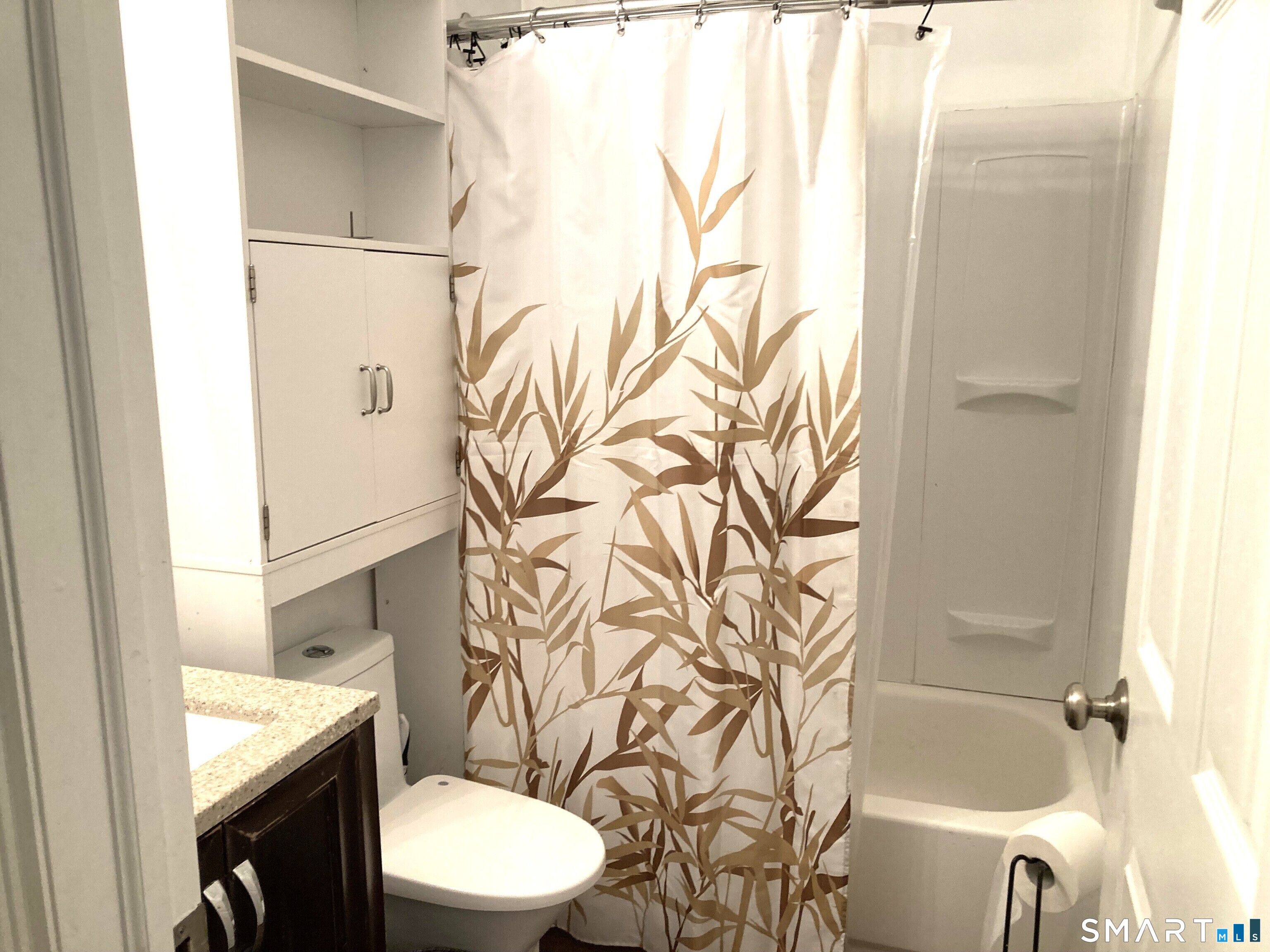 70 Clay Hill Road Stamford, CT 06905 - Photo 13 of 16 Full Bath