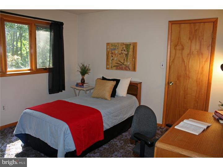 68 Jacobs Creek Road Ewing, NJ 08628 - Photo 12 of 19 Bedroom