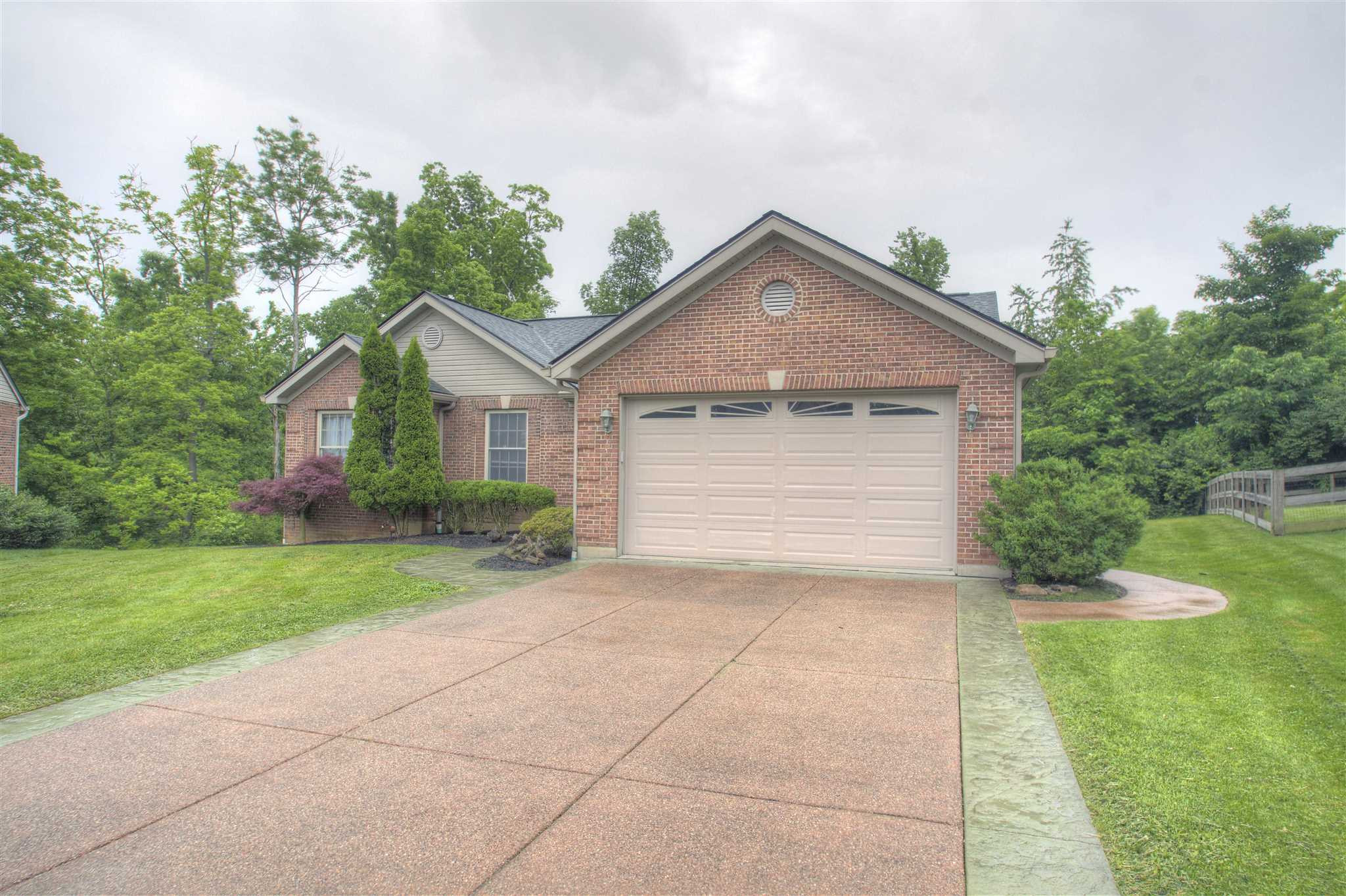 309 Rurel Court Burlington, KY 41005 - Photo 2 of 27 Gallery Image 2
