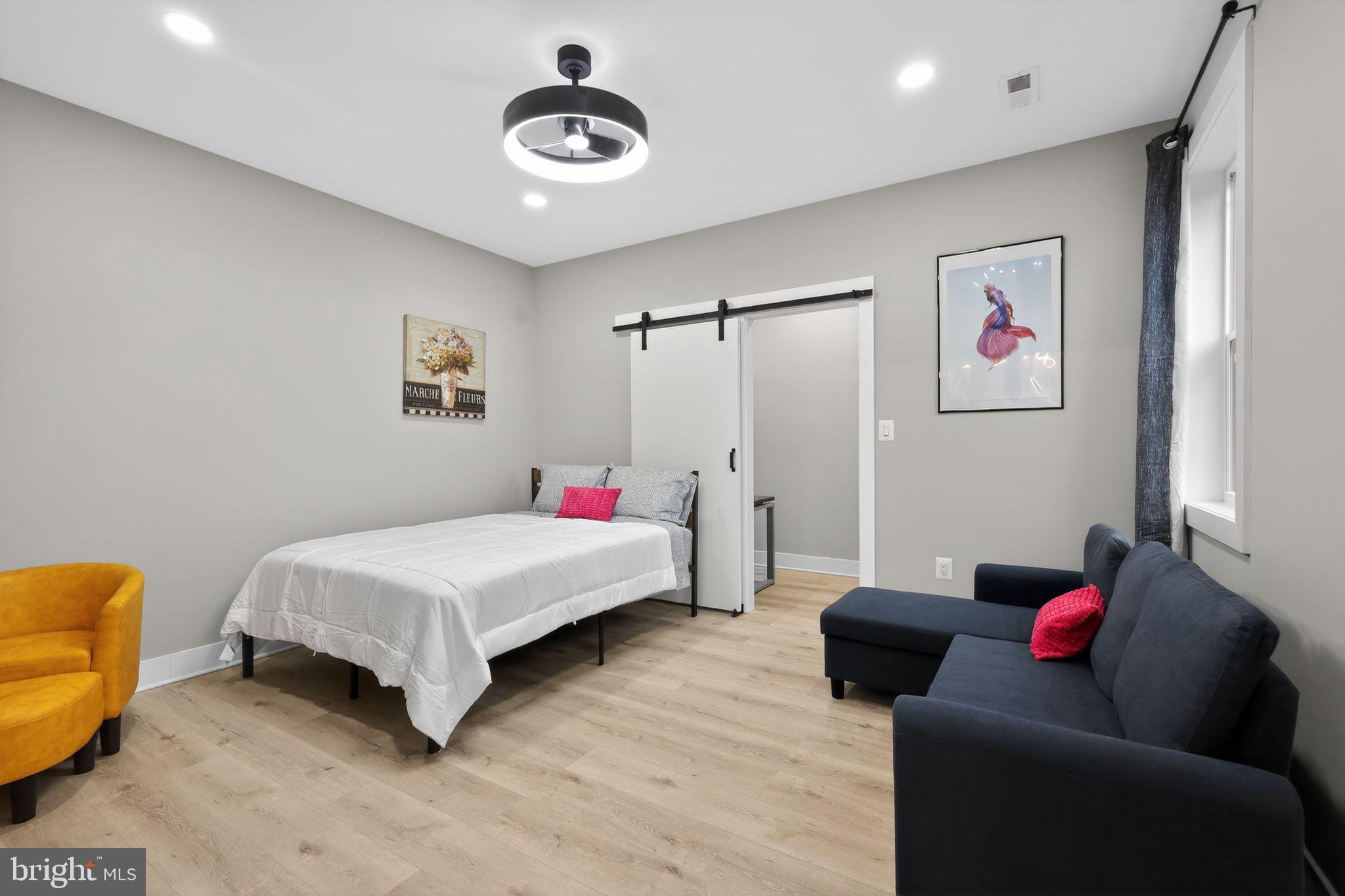 1024 Broadview Road Fort Washington, MD 20744 - Photo 40 of 52 Upper-level bathroom with full bathroom 1