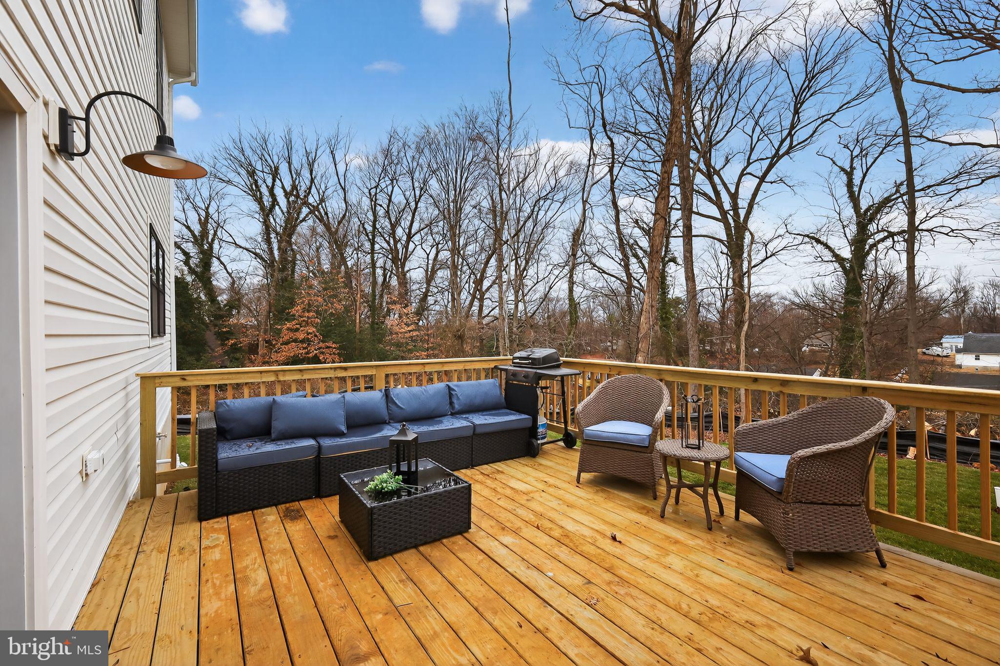 1024 Broadview Road Fort Washington, MD 20744 - Photo 5 of 52 Back home deck