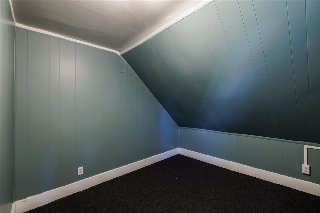 67 Berlin Street Rochester, NY 14621 - Photo 20 of 25 2nd floor bedroom 1