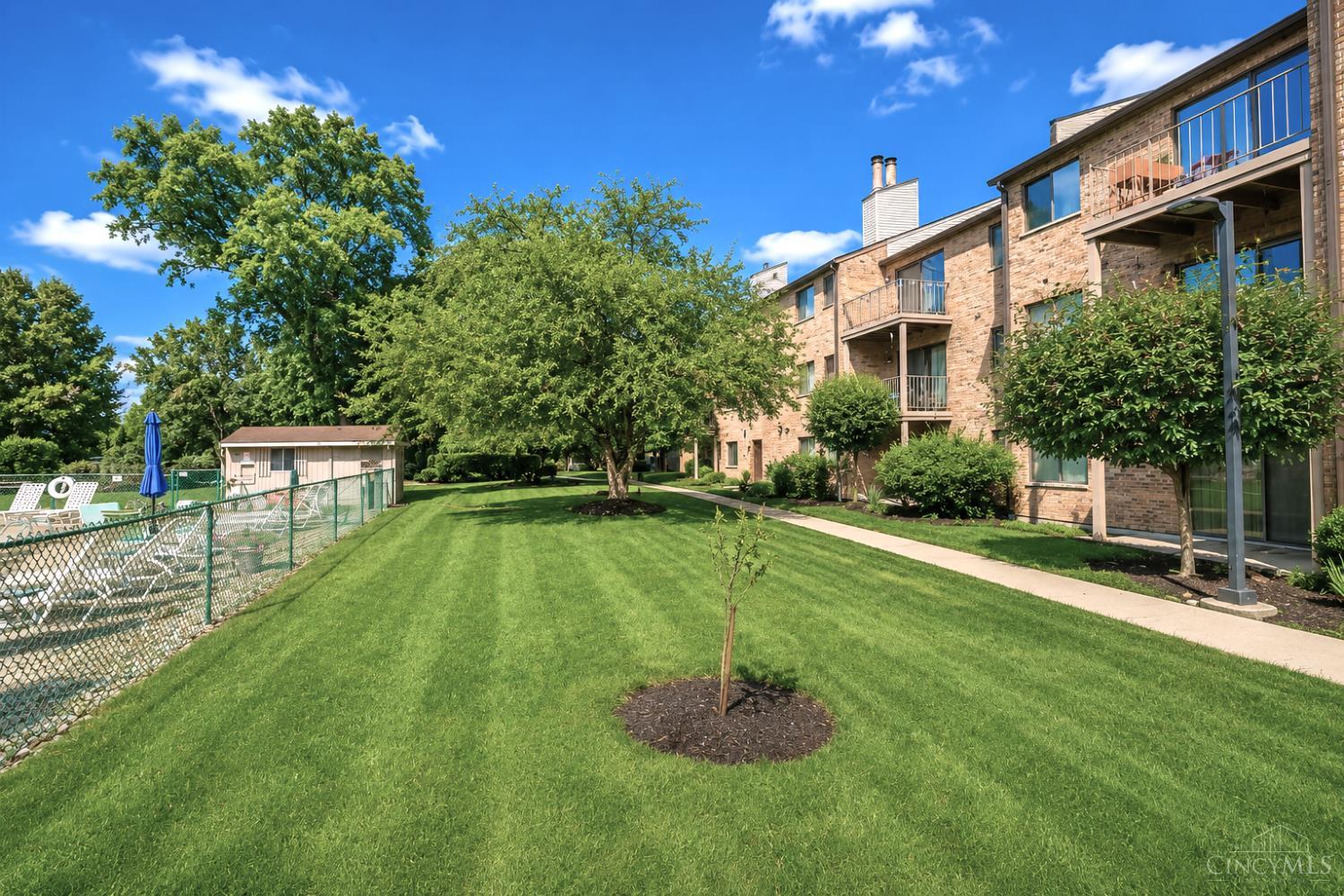 7645 Montgomery Road, Unit 10 Cincinnati, OH 45236 - Photo 21 of 23 Gallery Image 21
