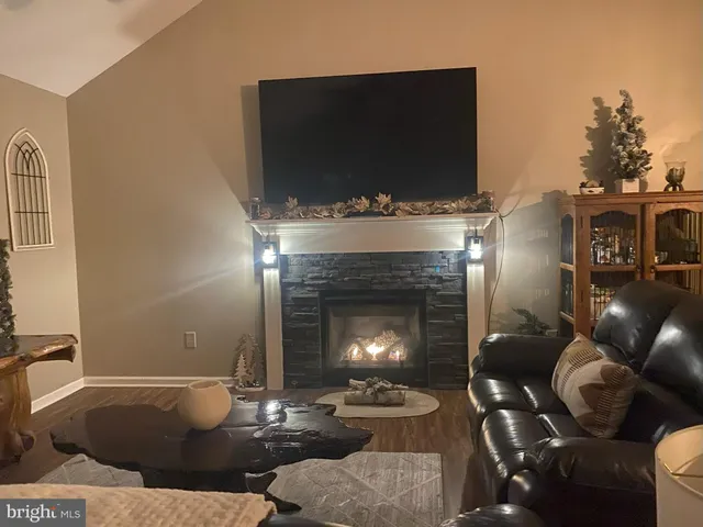 $395,000 | 109 Irwin Court, Hedgesville, WV 25427