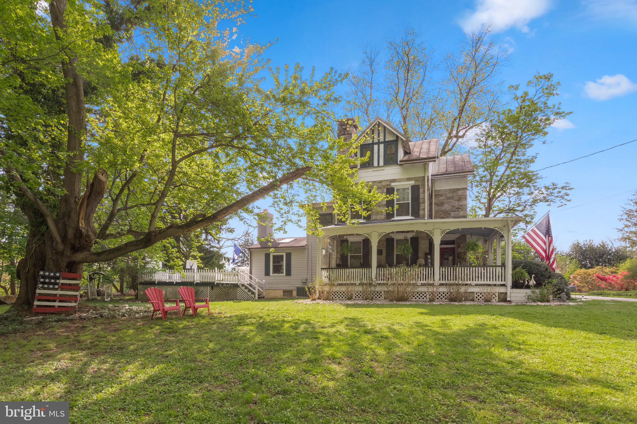 731 Farnum Road Media, PA 19063 - Photo 5 of 94