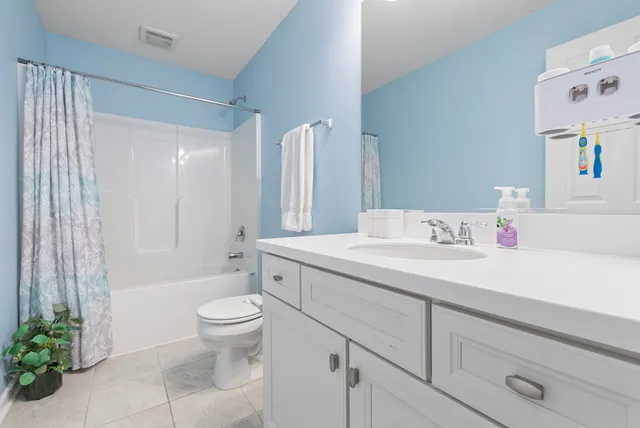 $514,900 | 10411 Douglas Drive, St. John, IN 46373