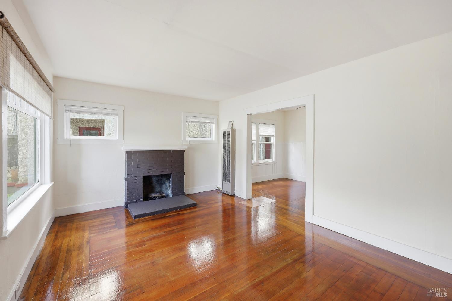 220 Carrillo Street Santa Rosa, CA 95401 - Photo 4 of 33