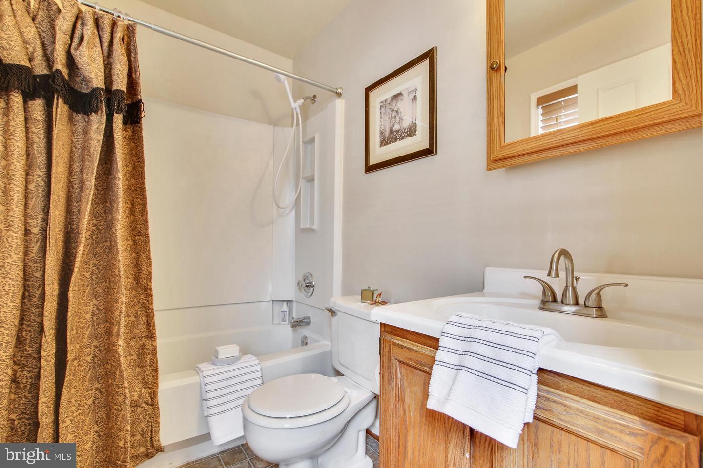 1625 Wise Road Point of Rocks, MD 21777 - Photo 10 of 27 Bath