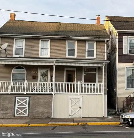 $160,000 | 45 West Grand Avenue, Tower City, PA 17980