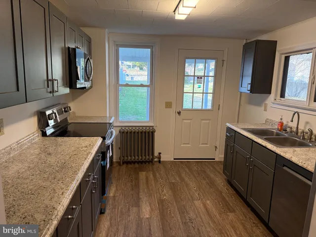 $160,000 | 45 West Grand Avenue, Tower City, PA 17980