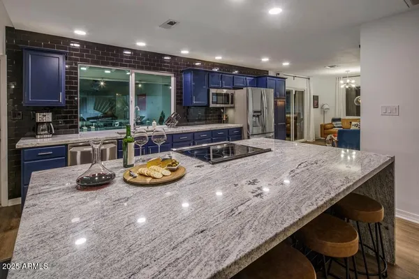 $5,000 | 4526 East Paradise Lane, Phoenix, AZ 85032