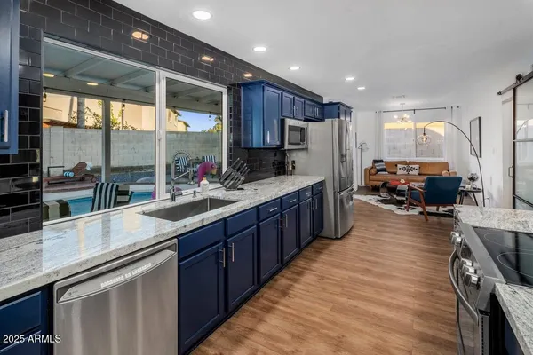 $5,000 | 4526 East Paradise Lane, Phoenix, AZ 85032