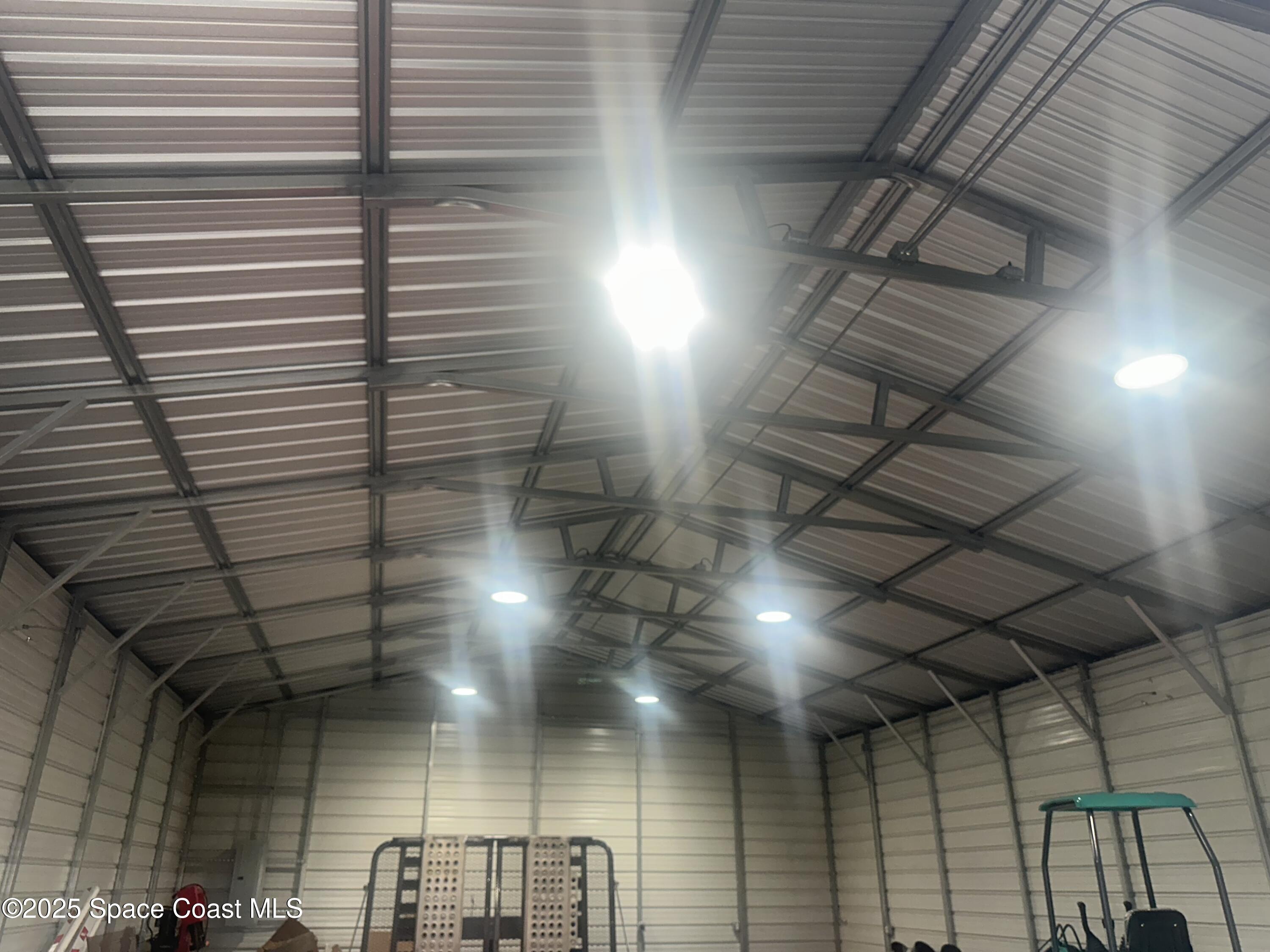 16124 Northwest 220th Street Okeechobee, FL 34972 - Photo 6 of 17 a view of an empty room