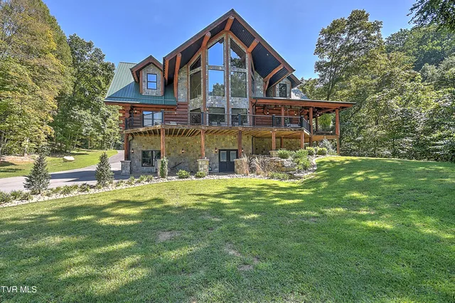 $2,645,000 | 16761 Bristol Highway, Bristol, VA 24202