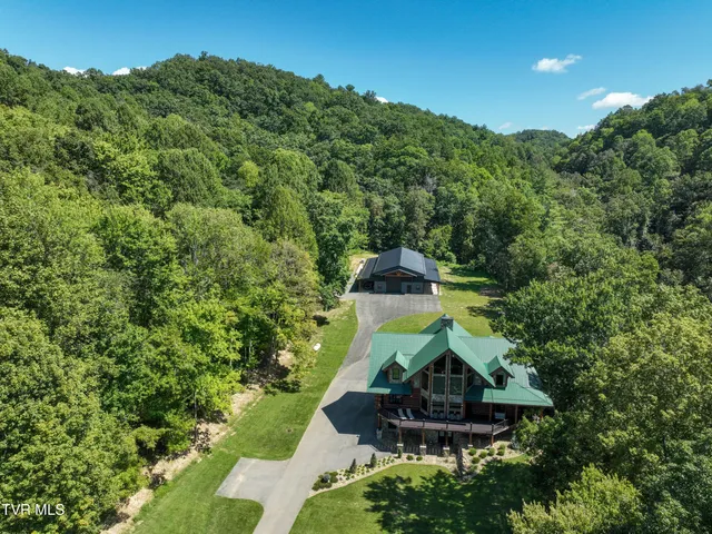 $2,645,000 | 16761 Bristol Highway, Bristol, VA 24202