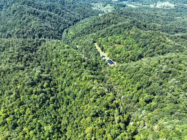 $2,645,000 | 16761 Bristol Highway, Bristol, VA 24202