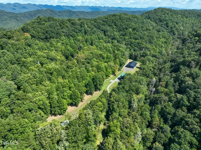 $2,645,000 | 16761 Bristol Highway, Bristol, VA 24202