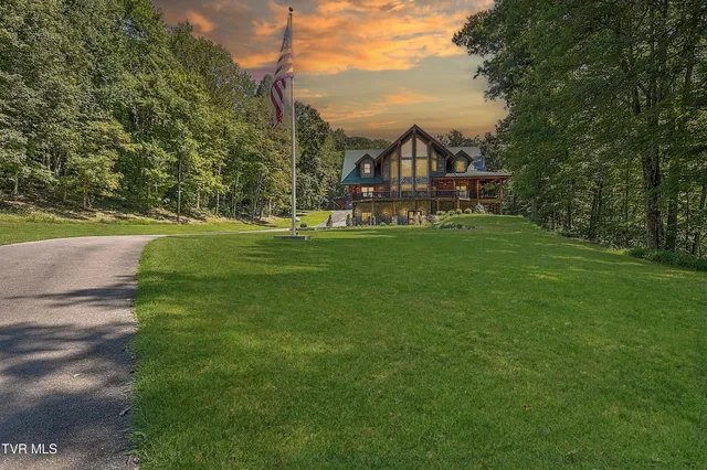 $2,645,000 | 16761 Bristol Highway, Bristol, VA 24202