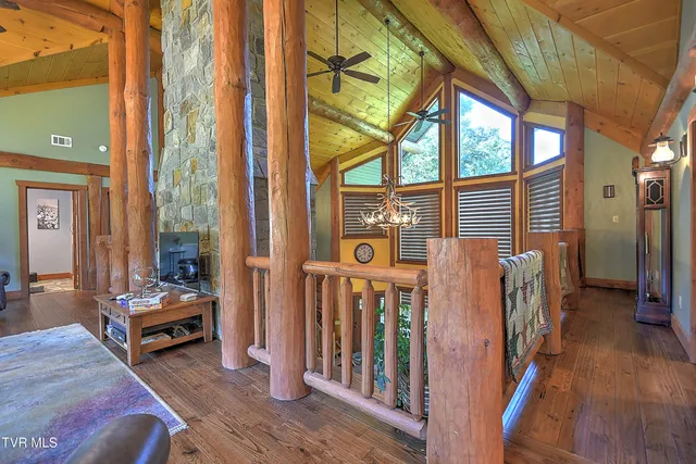 $2,645,000 | 16761 Bristol Highway, Bristol, VA 24202