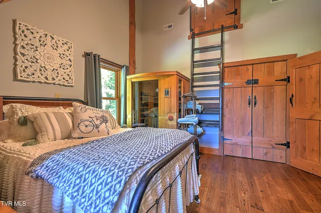 $2,645,000 | 16761 Bristol Highway, Bristol, VA 24202