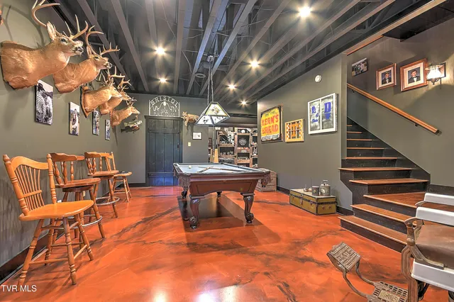 $2,645,000 | 16761 Bristol Highway, Bristol, VA 24202