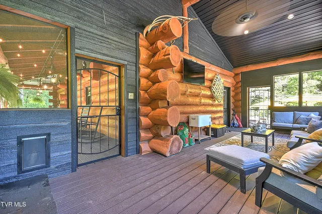 $2,645,000 | 16761 Bristol Highway, Bristol, VA 24202