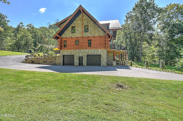 $2,645,000 | 16761 Bristol Highway, Bristol, VA 24202