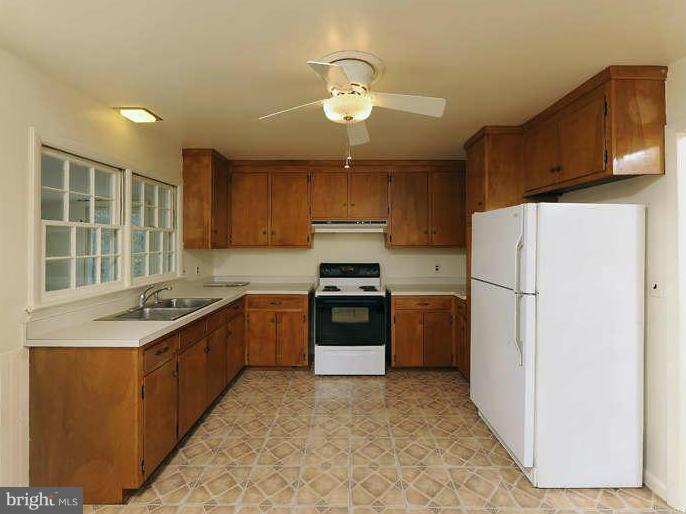 Kitchen with table space