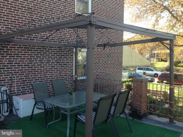 1901 Fowler Road Folcroft, PA 19032 - Photo 9 of 23 Deck