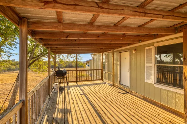$539,000 | 645 Old Luling Road, Lockhart, TX 78644