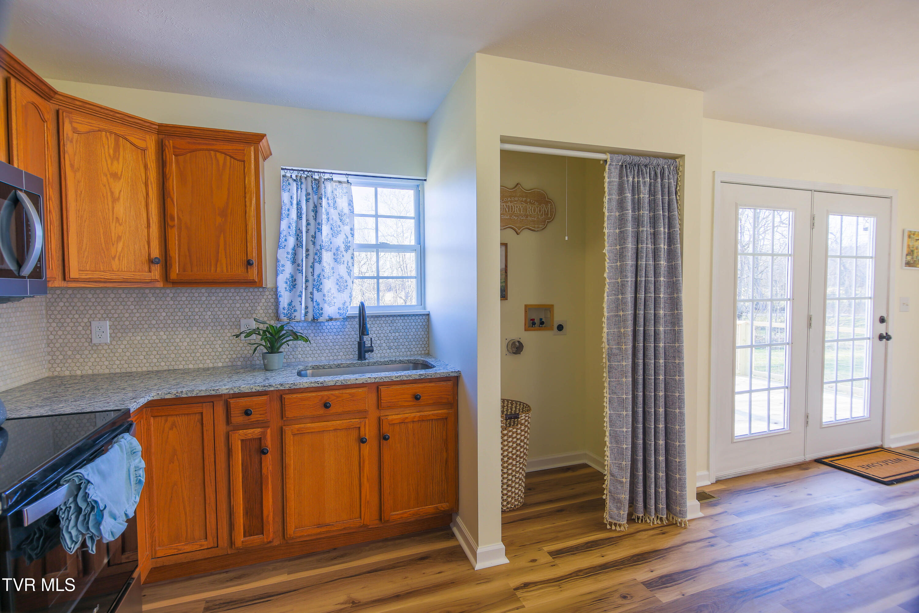 1035 South Water Fork Road Greeneville, TN 37743 - Photo 13 of 43 561A0309-HDR