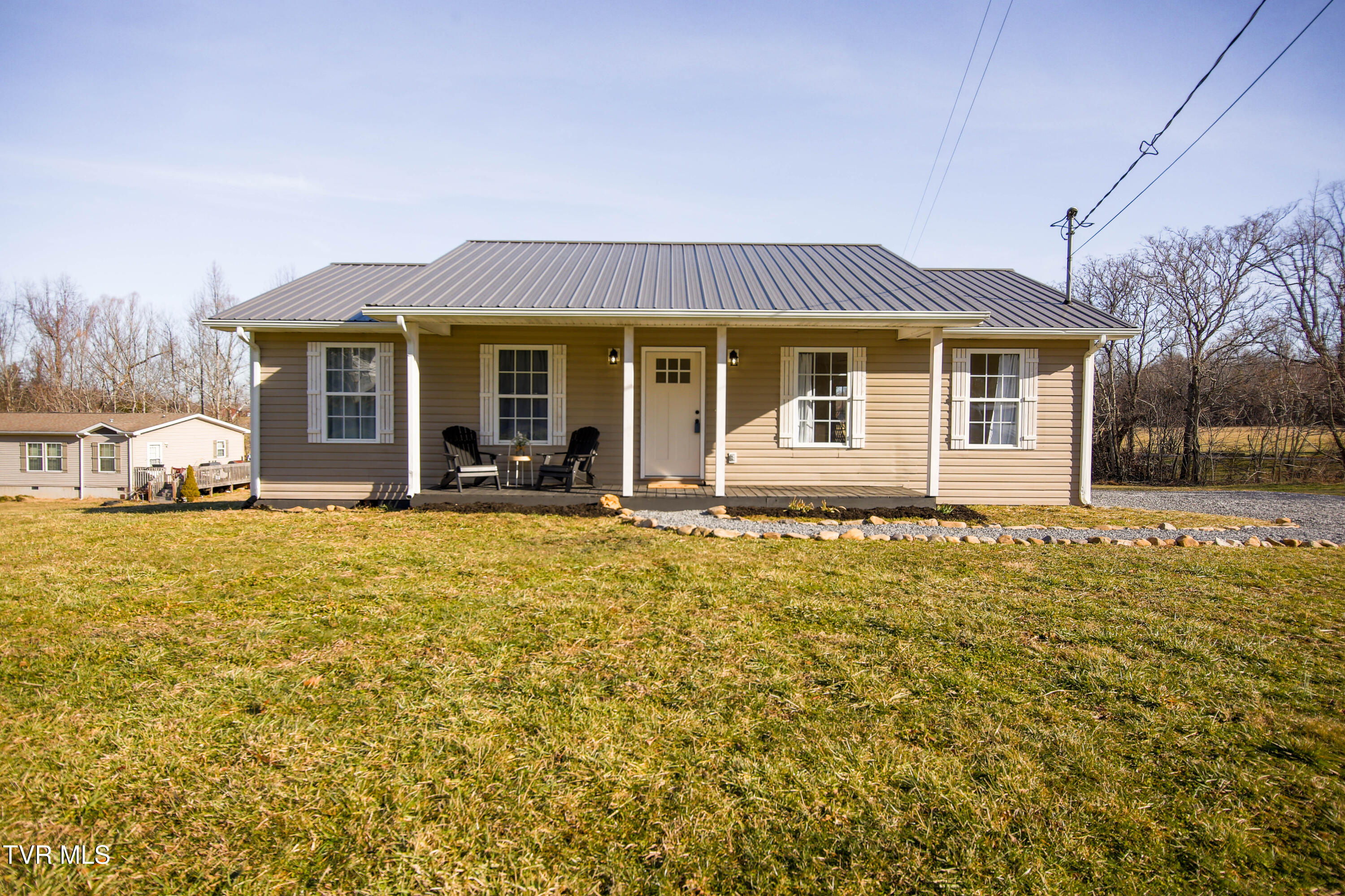 1035 South Water Fork Road Greeneville, TN 37743 - Photo 2 of 43 561A0419-HDR