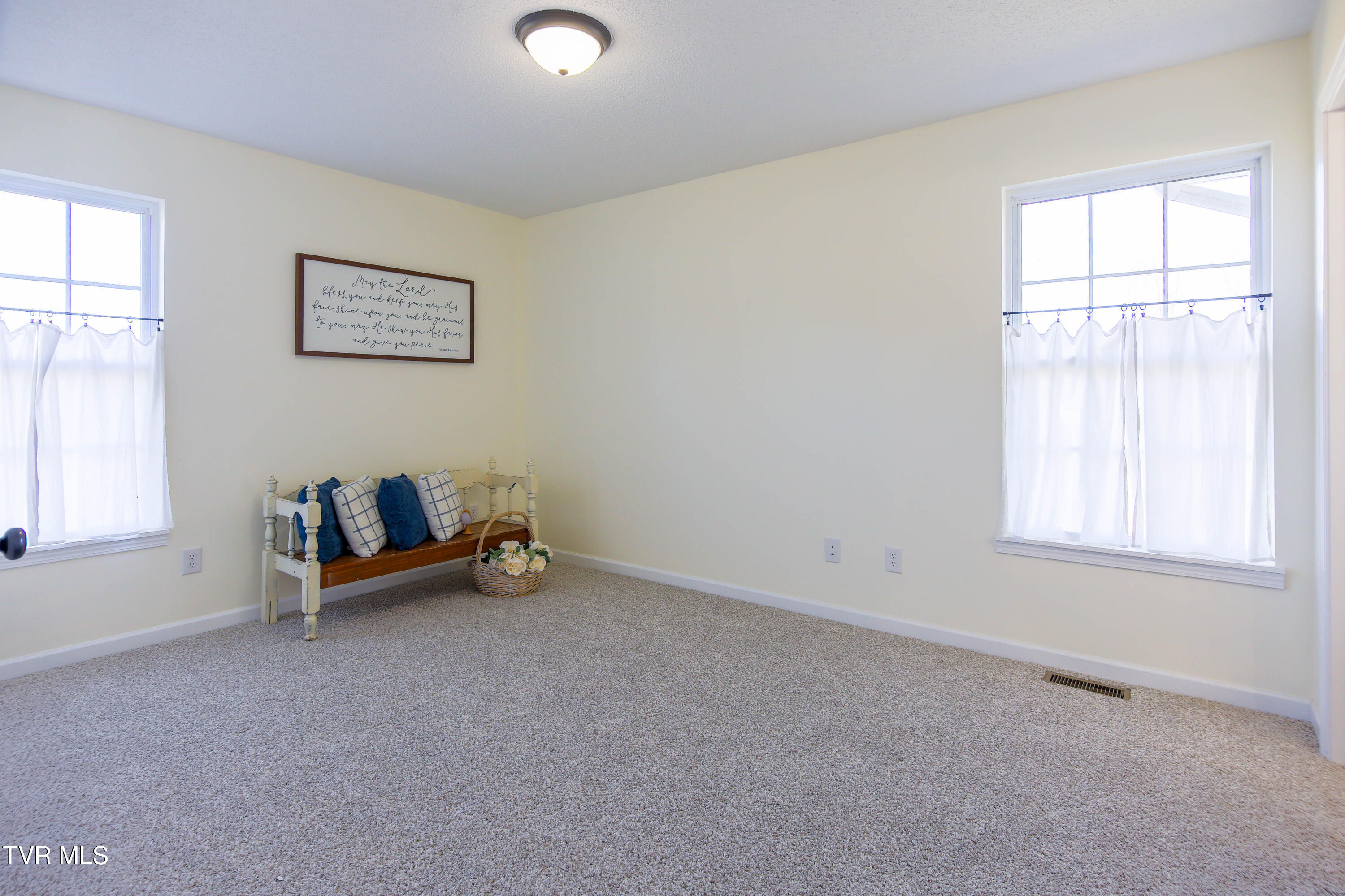 1035 South Water Fork Road Greeneville, TN 37743 - Photo 21 of 43 561A0349-HDR