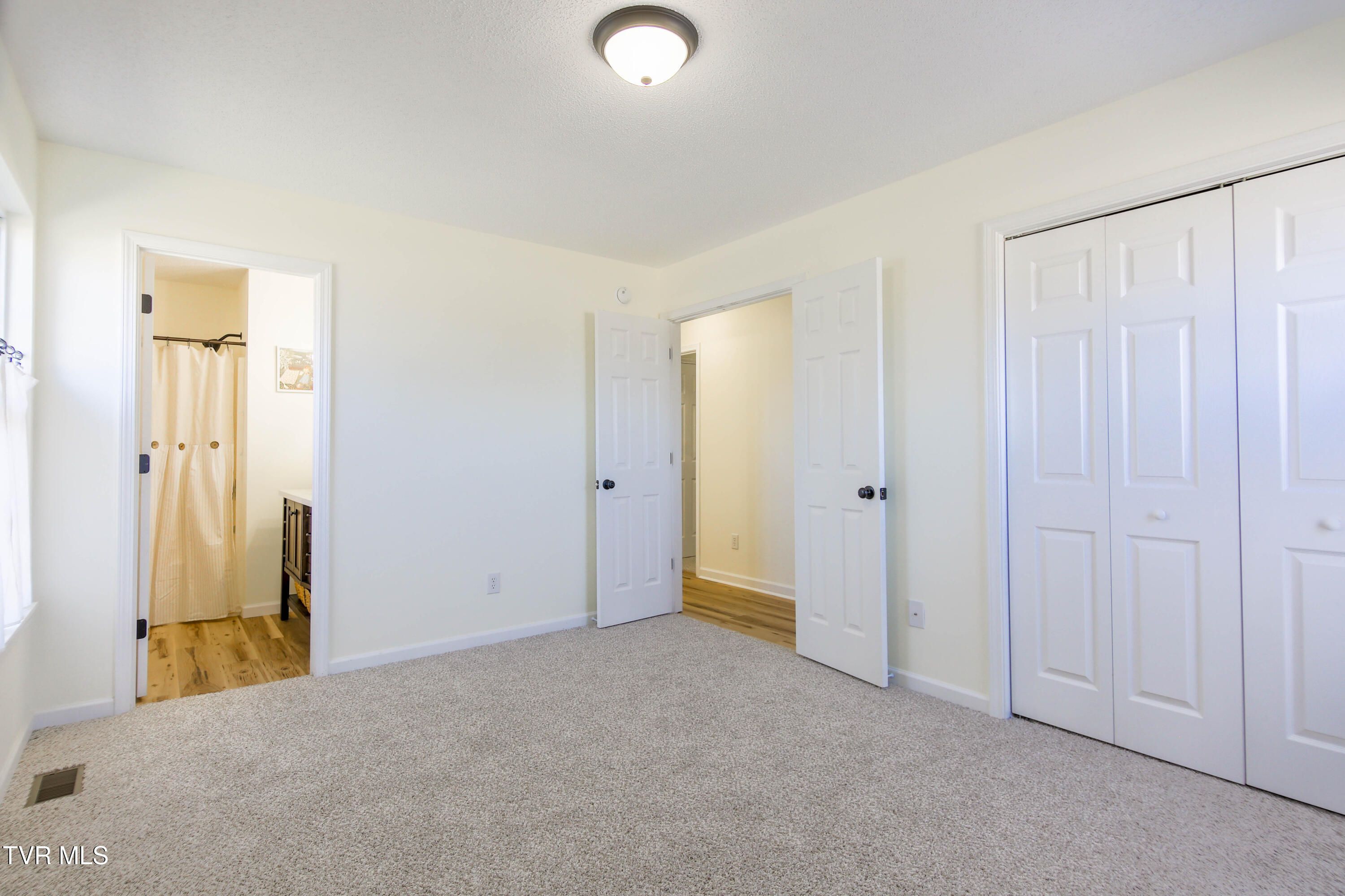 1035 South Water Fork Road Greeneville, TN 37743 - Photo 25 of 43 561A0374-HDR