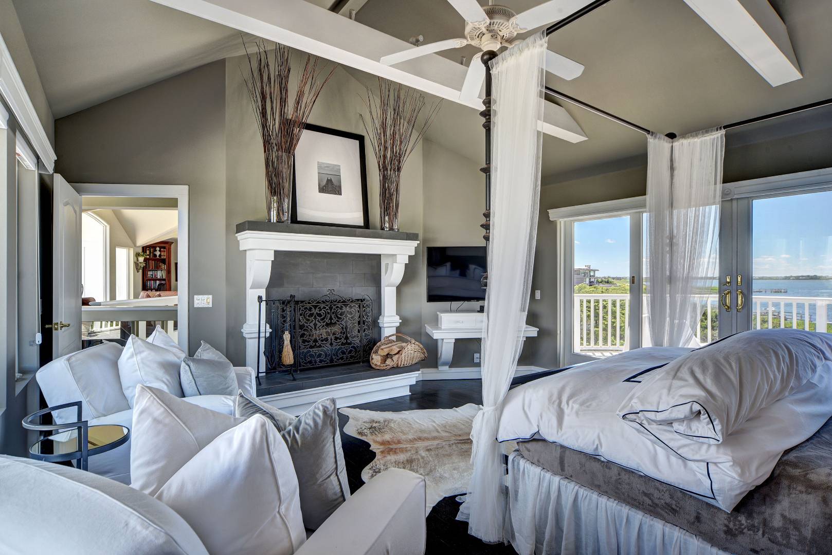 86 Dune Road Bridgehampton, NY 11932 - Photo 14 of 30