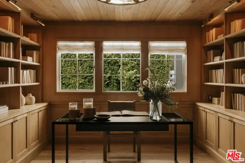$9,450,000 | 6509 Wandermere Road, Malibu, CA 90265