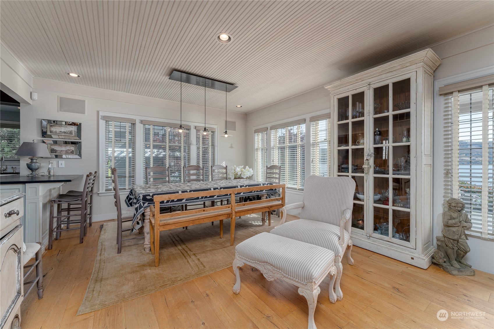 88 Minneapolis Beach Road Chelan, WA 98816 - Photo 11 of 40 Gallery Image 11