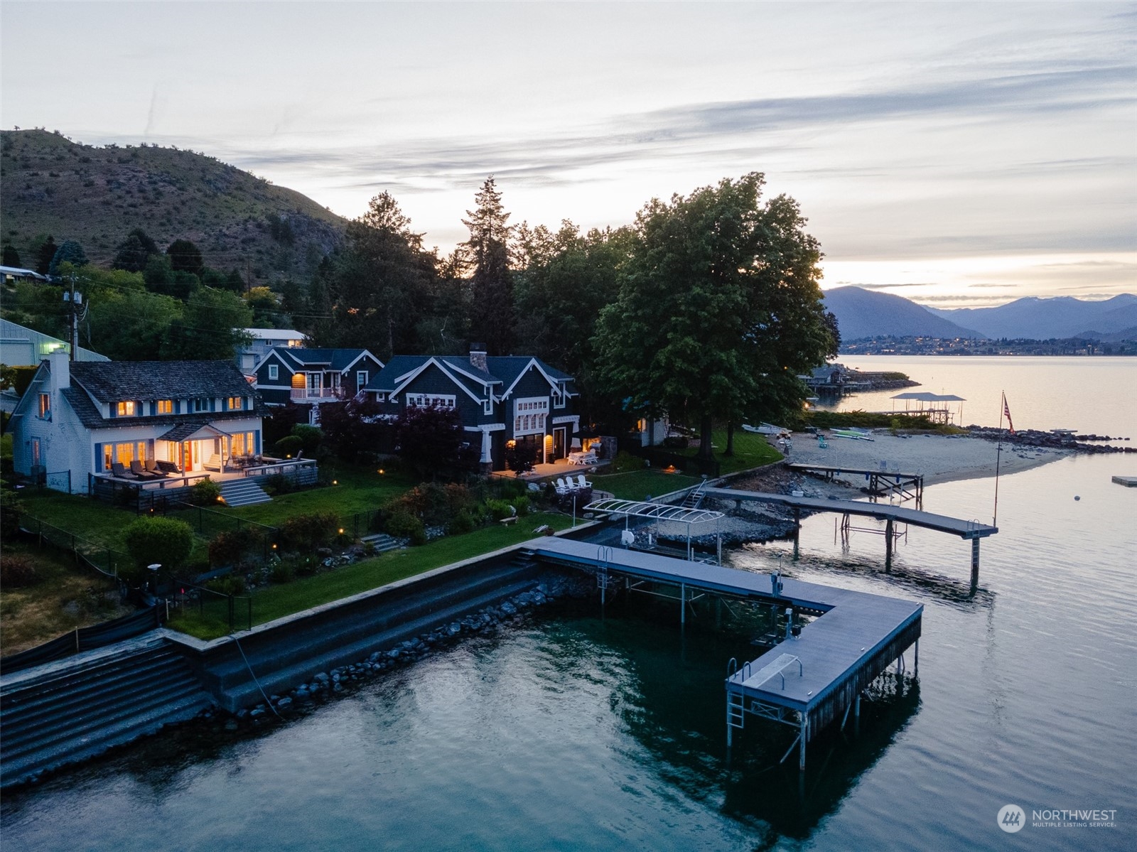 88 Minneapolis Beach Road Chelan, WA 98816 - Photo 2 of 40 Gallery Image 2