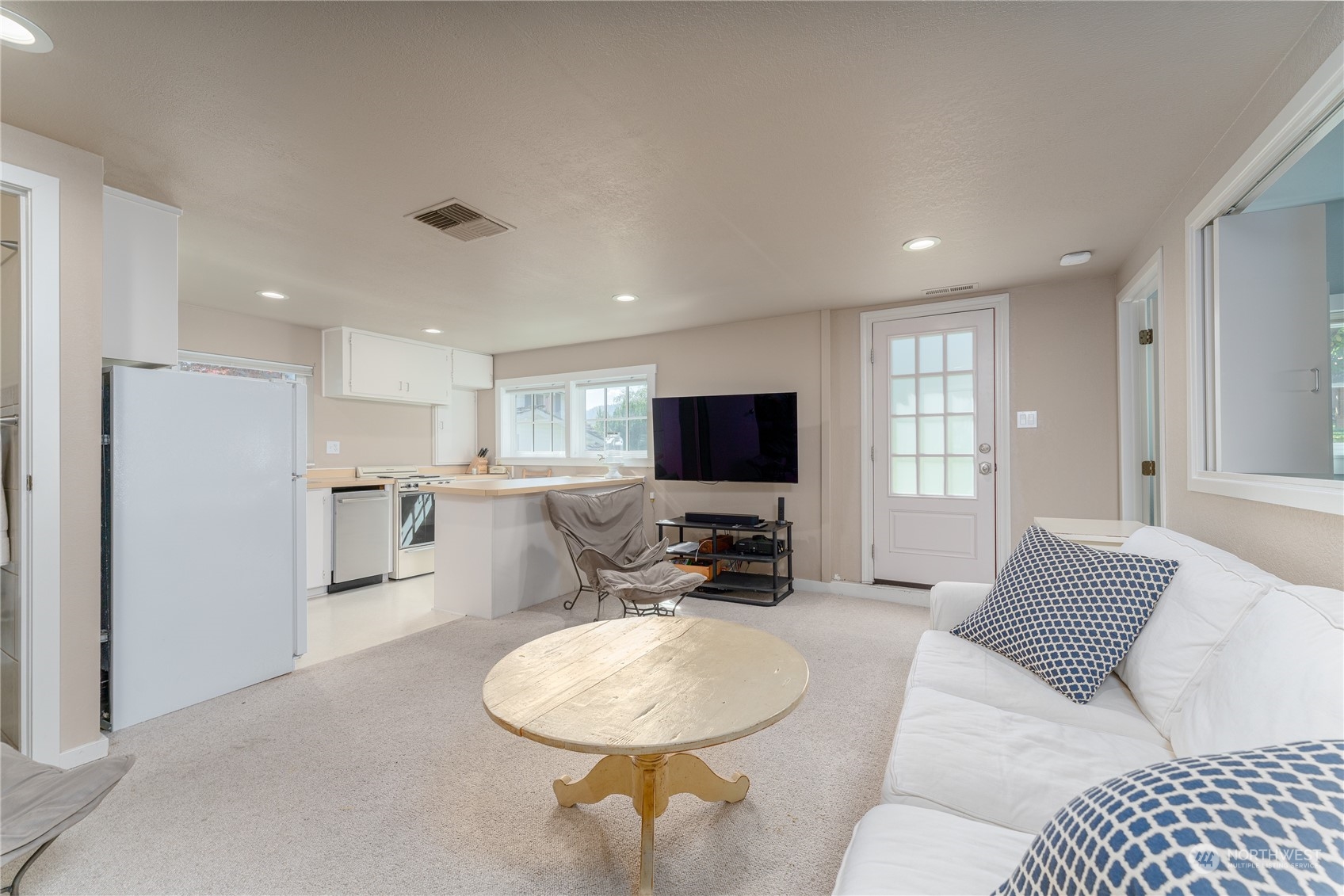 88 Minneapolis Beach Road Chelan, WA 98816 - Photo 35 of 40 Gallery Image 35