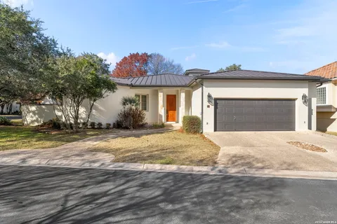 $829,000 | 32 Worthsham Drive, San Antonio, TX 78257