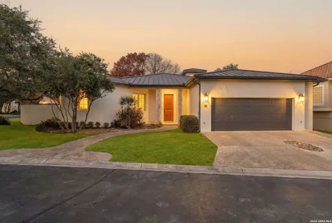 $829,000 | 32 Worthsham Drive, San Antonio, TX 78257