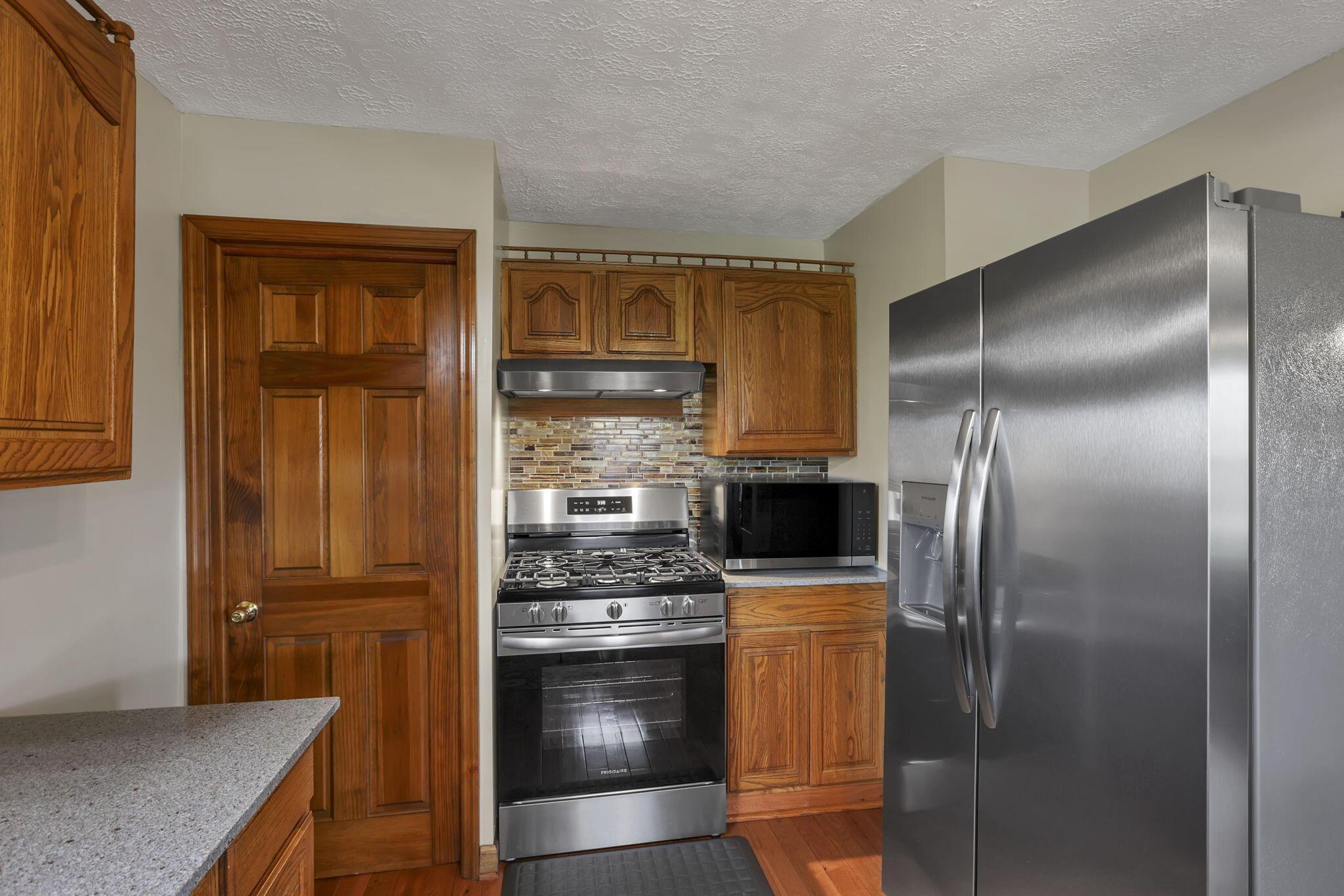 5502 Dutch Ridge Road Southeast New Straitsville, OH 43766 - Photo 23 of 80 22-web-or-mls-0V3A4195