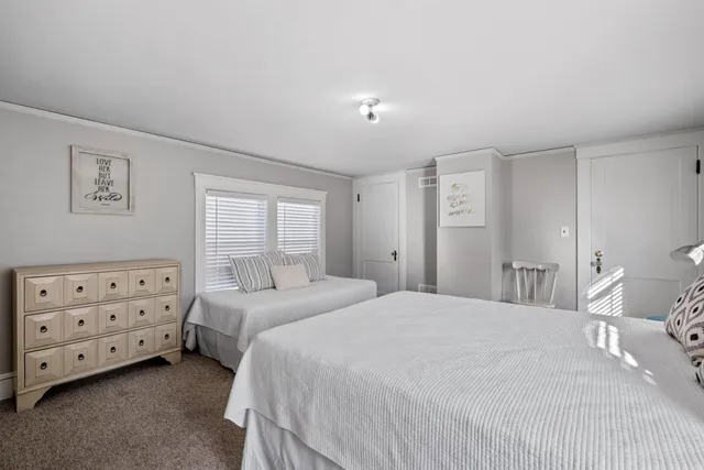 $2,550 | 21 B Portsmouth Avenue, Exeter, NH 03833