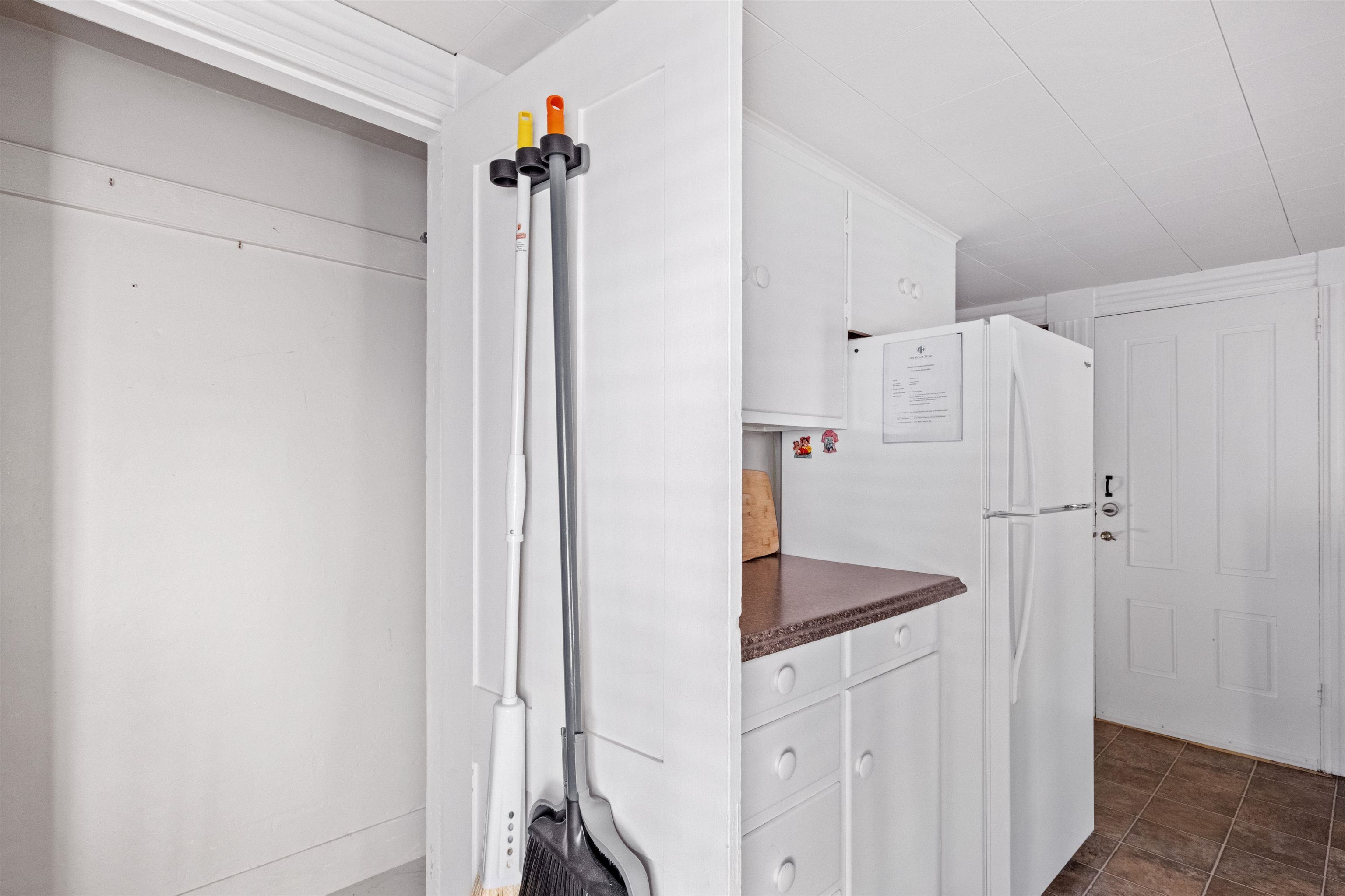 21 B Portsmouth Avenue Exeter, NH 03833 - Photo 16 of 36