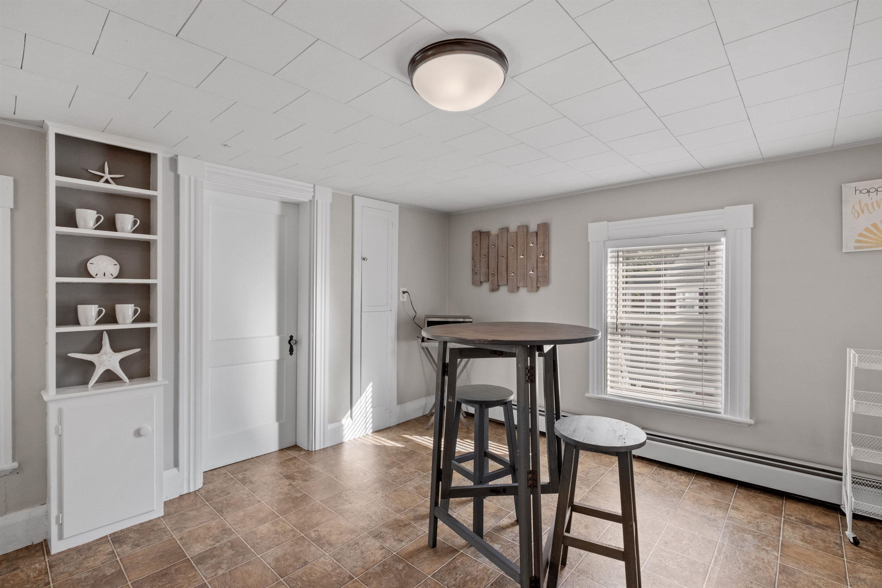 21 B Portsmouth Avenue Exeter, NH 03833 - Photo 9 of 36