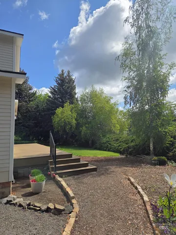 $649,900 | 6302 Sand Road, Pullman, WA 99163